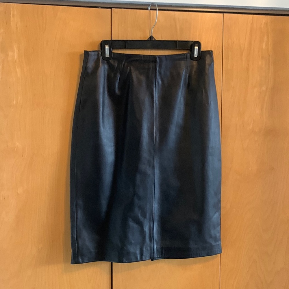 Siena Studio 100% Leather Pencil Skirt.